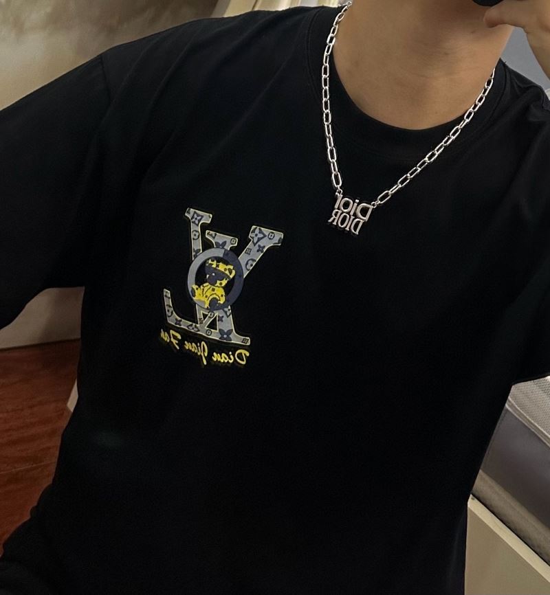 chr1st1an D10r necklaces